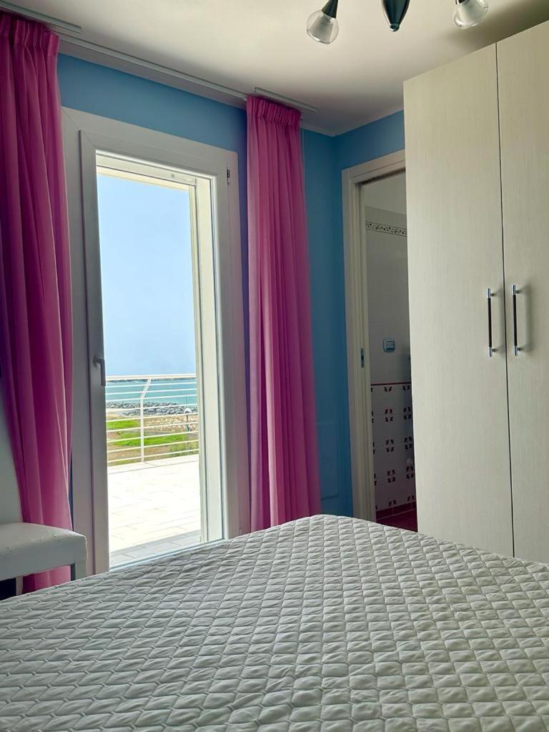Sigis House - Independent Apartment Sea View Fiumicino Exteriér fotografie